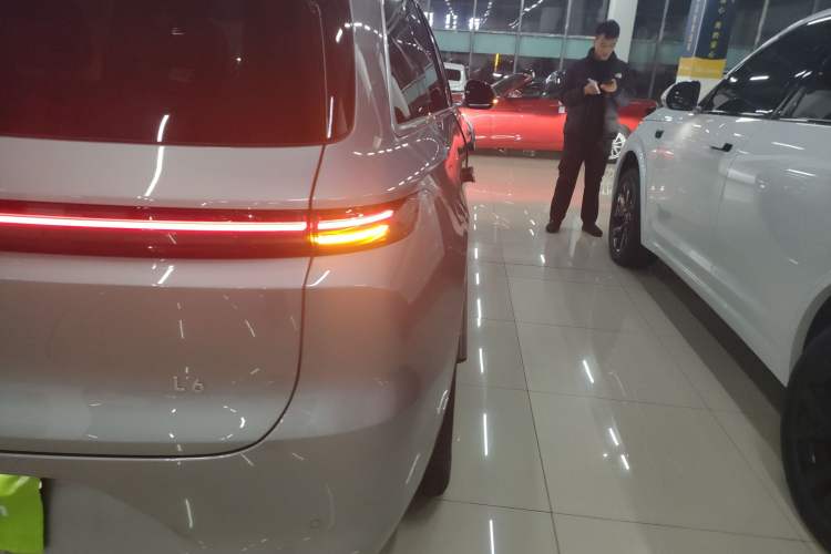 Used Li Auto L6 2024 Pro Model
