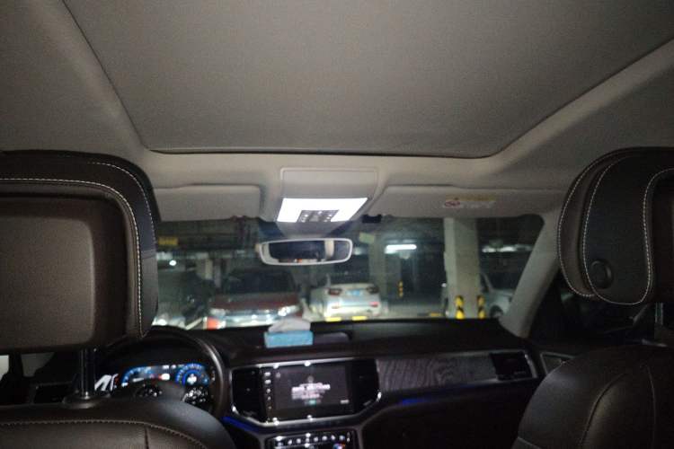 Used Volkswagen Teramont 2020 Revised Version 380TSI Four-Wheel Drive Flagship Edition Headliner