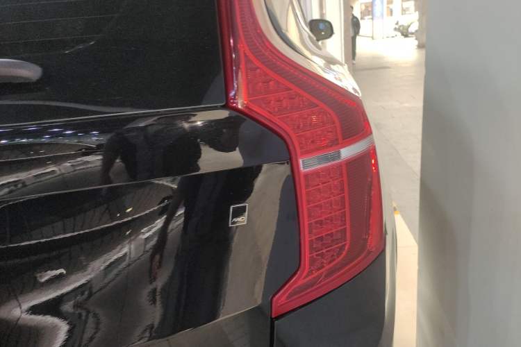 Used Volvo XC90 2021 B5 SmartDrive Luxury Edition 5-seater
