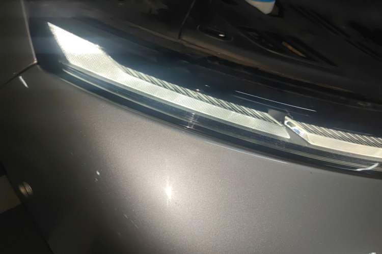 Used XPeng P7 2021 480E Right Front Headlight