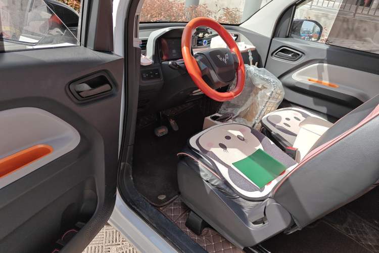 Used Wuling Hongguang MINIEV 2020 Zizai Version Lithium-NMC
