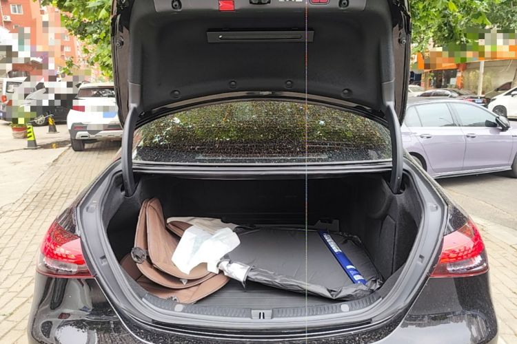 Used Mercedes-Benz E-Class 2023 Restyled E 300 L Sporty and Stylish Edition
