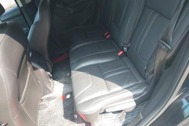 Used Ford Kuga 2013 2.0L GTDi Four-Wheel-Drive Sport Model
