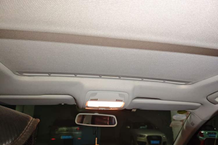 Used Audi A4L 2012 2.0 TFSI automatic standard version