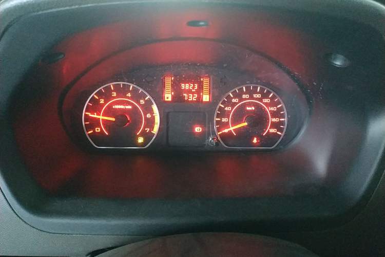 Used Wuling Rongguang S 2023 1.5L Basic Enclosed-Window Vehicle 2 Seats