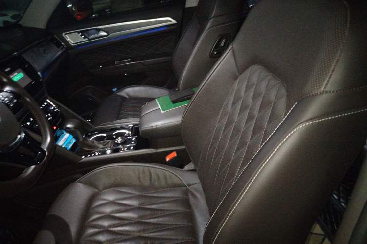 Used Volkswagen Teramont 2020 Revised Version 380TSI Four-Wheel Drive Flagship Edition Left Front Seat