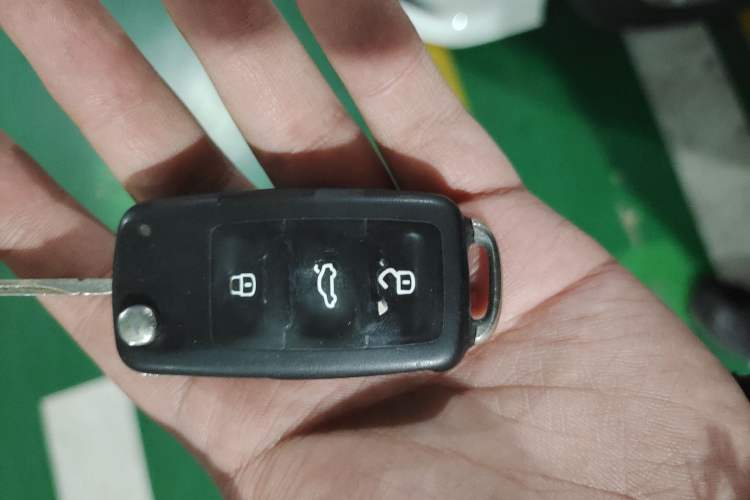 Used Volkswagen Jetta 2017 1.4L Manual Fashion Edition
