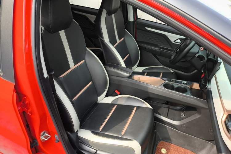 Used SOL E10X 2022 Flower Fairy Design Four-Leaf Clover