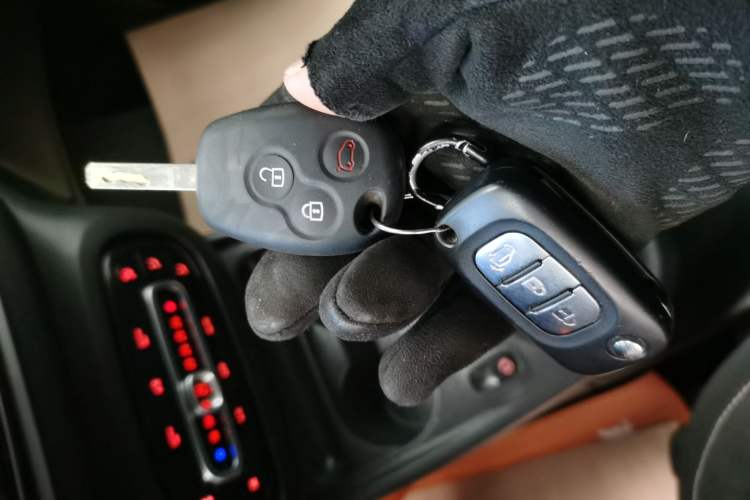 Used smart fortwo 2018 1.0L 52kW Hardtop Passion Edition China V Standard
