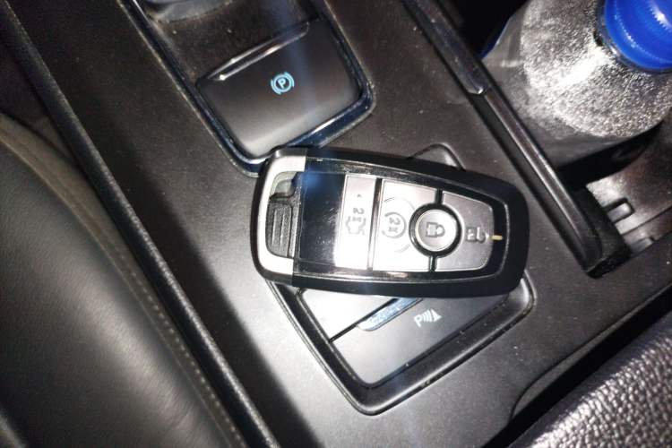 Used Ford Mondeo New Energy 2018 2.0 PHEV Zhihao Trim Vehicle Key