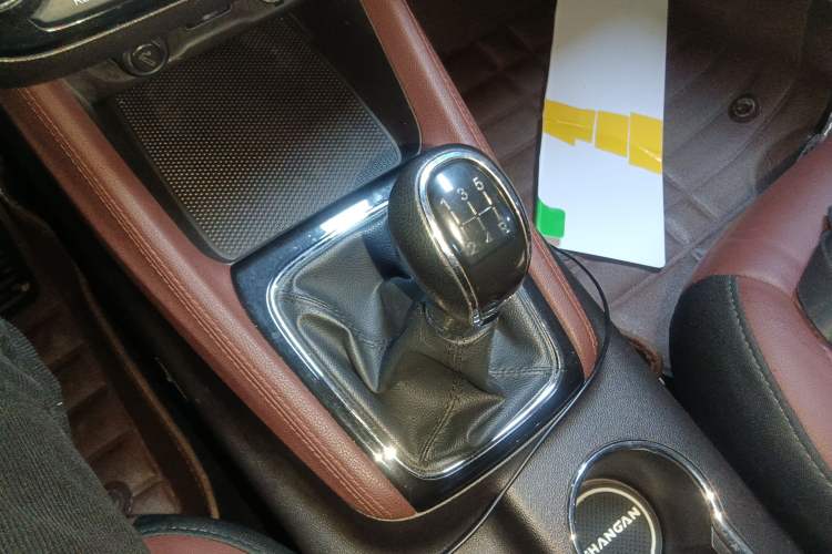 Used Changan Lingxuan 2017 1.6L Manual Happiness Edition
