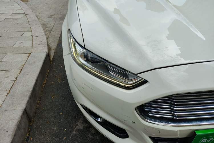 Used Ford Mondeo 2013 2.0L GTDi 200 Fashion Edition
