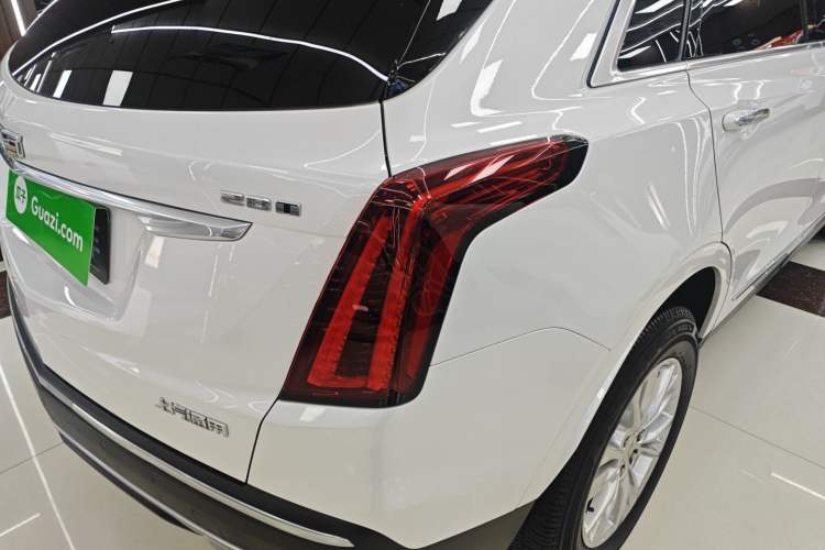 Used Cadillac XT5 2021 28T Luxury Model
