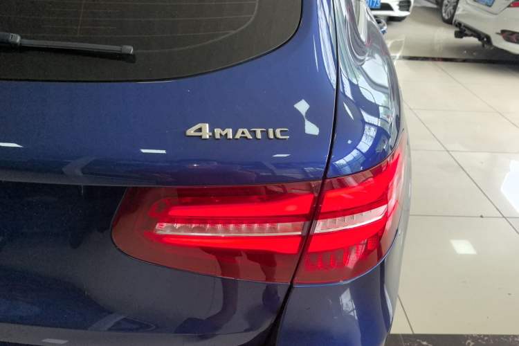 Used Mercedes-Benz GLC 2019 GLC 200 L 4MATIC
