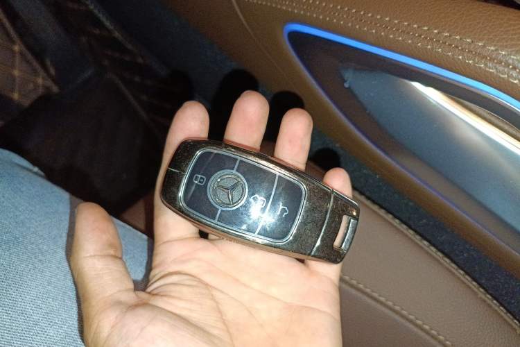 Used Mercedes-Benz GLE 2025 GLE 350 4MATIC Stylish Model
