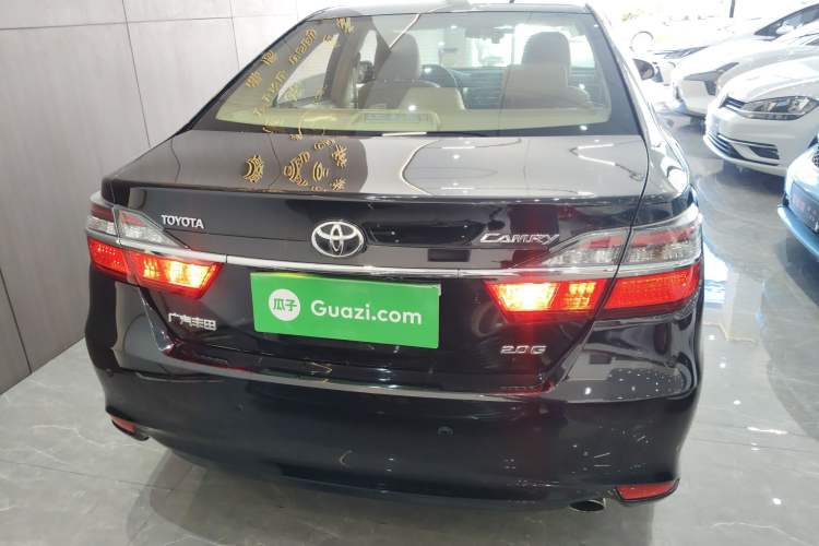 Used Toyota Camry 2015 2.0G Premier Edition