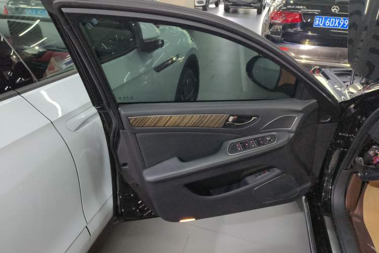 Used Hongqi H7 2021 2.0T Elite Edition