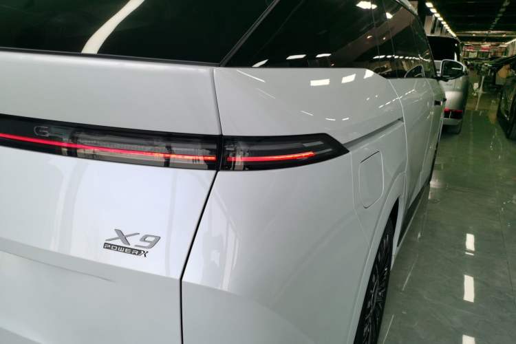 Used XPeng X9 2026 Model—Range-Extended Version 1602 Ultra

