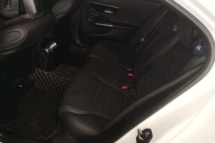 Used Mercedes-Benz C-Class 2024 Second Facelift C 260 L Sport Edition
