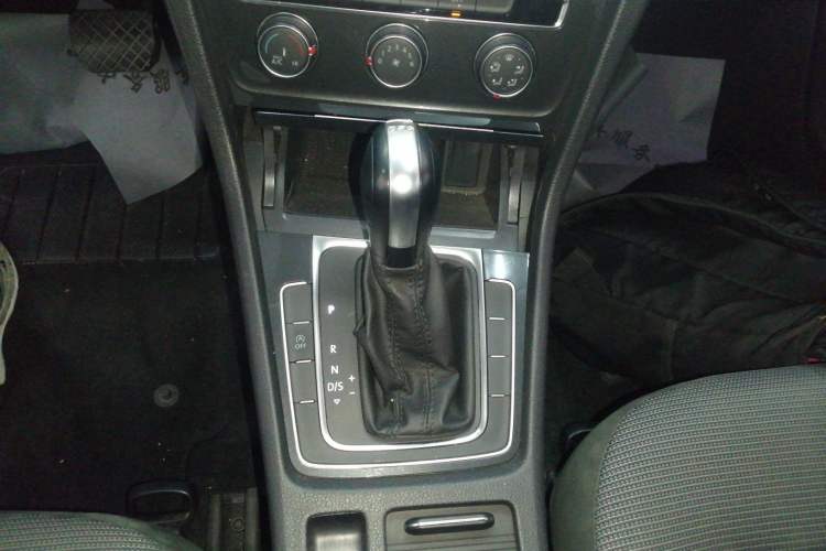 Used Volkswagen Golf 2019 280TSI DSG Comfort Version China VI Standard