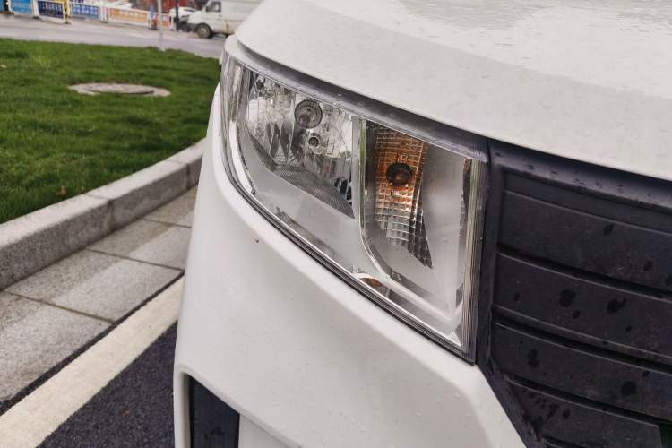 Used Wuling Hongguang PLUS 2021 Commercial Version 1.5T Manual Standard Edition 7-Seater
