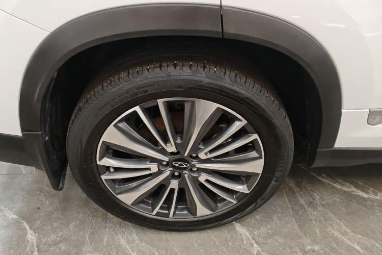 Used Chery Tiggo 8 PLUS 2024 Champion Edition 390TGDI DCT Bold Edition 5-Seater
