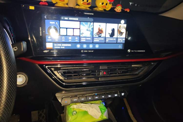 Used CHANGAN OSHAN X5 2021 1.5T DCT Flagship Edition
