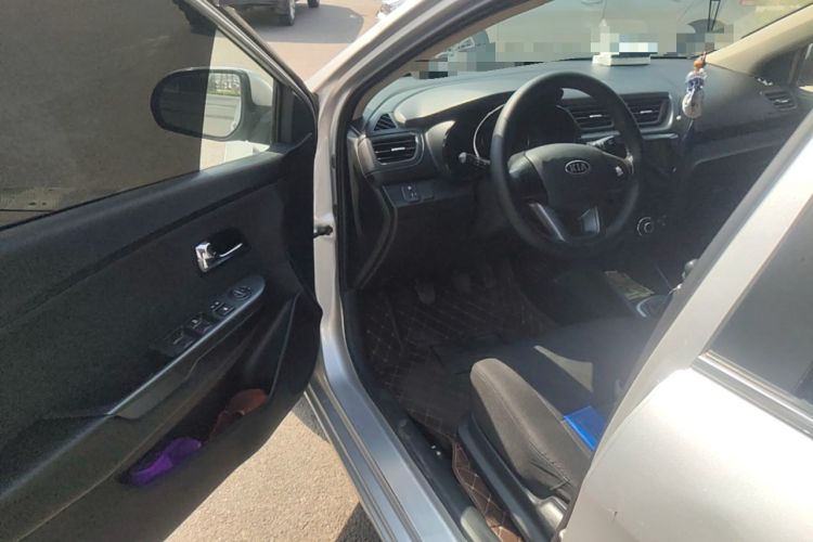 Used Kia K2 2011 Sedan 1.4L Manual Transmission GLS
