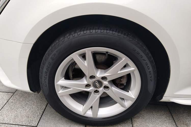 Used Audi A4L 2018 30th Anniversary Edition 40 TFSI Trendy Model