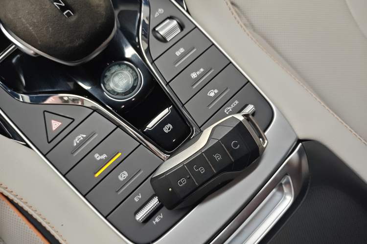 Used BYD Song PLUS New Energy 2021 DM-i 110KM Flagship PLUS Vehicle Key