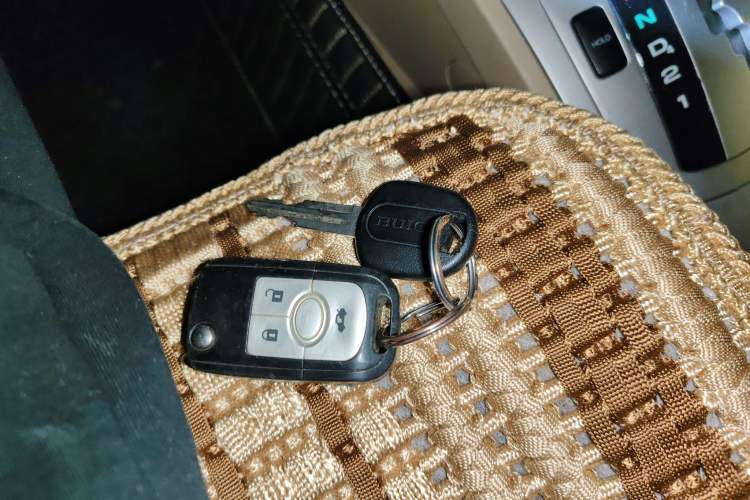 Used Buick Excelle 2011 1.6LX-AT
