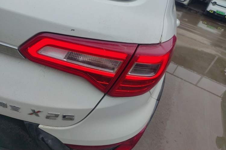 Used BAIC Senova X25 2015 1.5L Manual Elite Edition