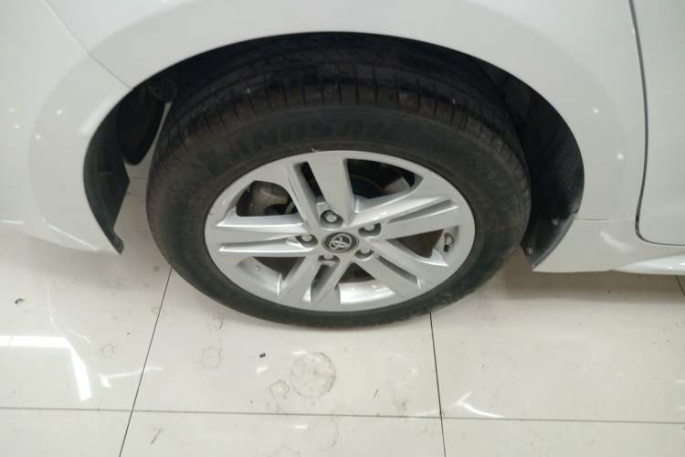 Used Toyota Levin 2021 185T CVT Luxury Edition Right Rear Wheel Hub
