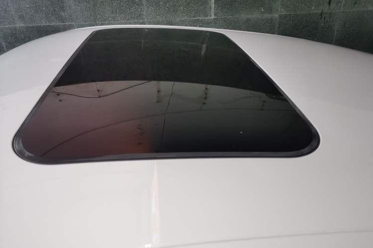 Used Volkswagen Sagitar 2018 1.6L Automatic Comfort Model Roof