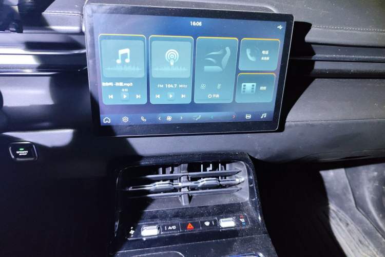 Used Wuling E5 2024 510 km Standard Version
