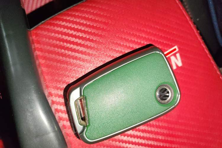 Used Volkswagen Tayron 2019 330TSI Four-Wheel Drive Luxury Version China V Standard Vehicle Key