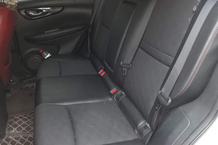 Used Nissan Qashqai 2016 2.0L CVT Luxury Edition
