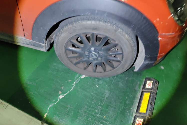 Used MINI 2018 1.5T ONE PLUS Right Front Wheel Hub