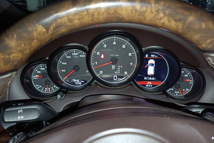 Used Porsche Cayenne 2011 Cayenne 3.0T
