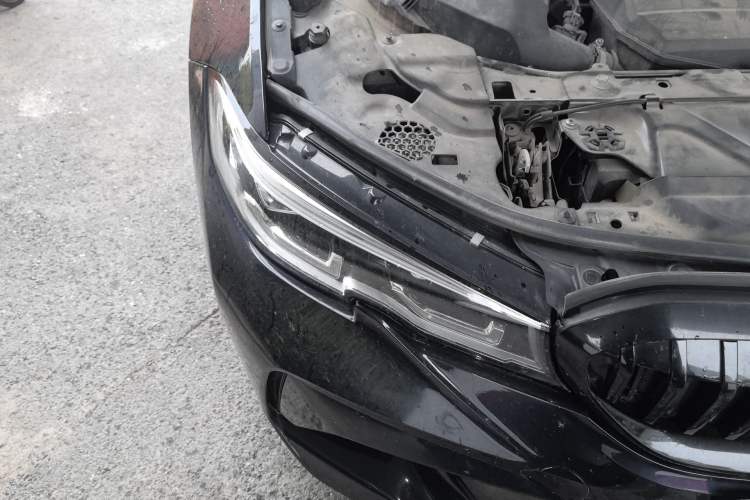 Used BMW 3 Series 2021 Restyled 325Li M Sport Package Right Front Headlight