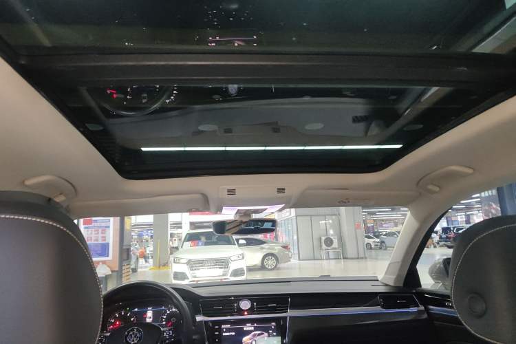 Used Volkswagen Phideon 2019 380TSI Two-Wheel Drive Business Edition China V Standard