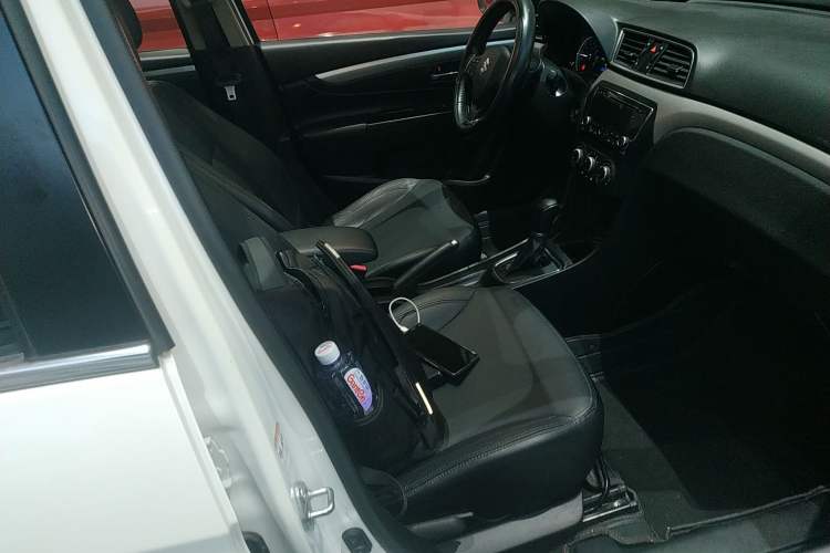 Used Suzuki Alivio 2015 1.6L Automatic Enjoyment Model
