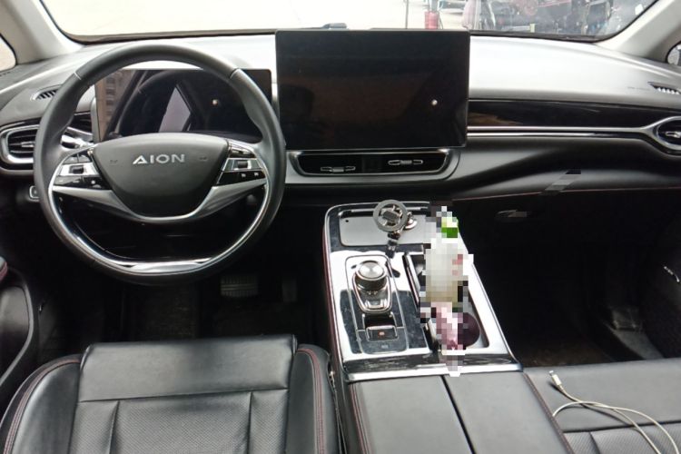 Used AION V 2021 Plus 70 Smart Edition Lithium Iron Phosphate Center Console