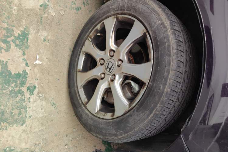 Used Honda Civic 2013 10th Anniversary 1.8L Automatic Comfort Version Right Front Wheel Hub