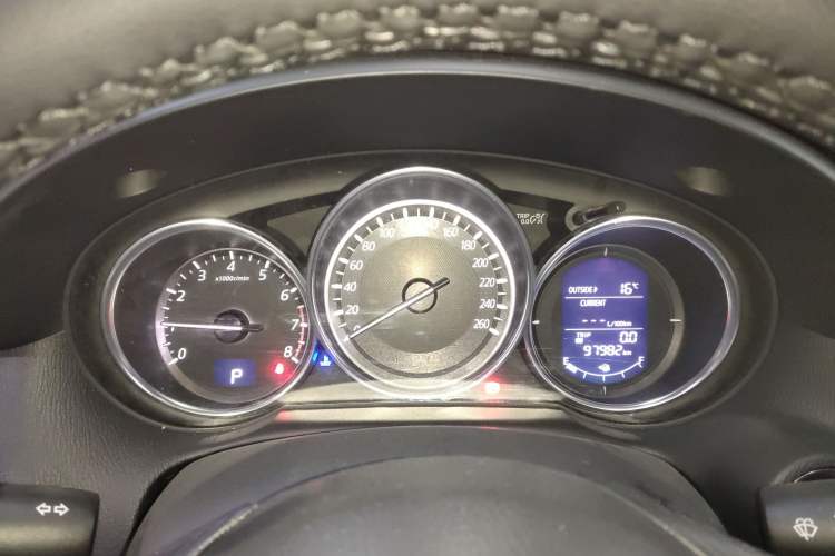 Used Mazda CX-5 2015 2.0L Automatic Two-Wheel Drive Urban Version