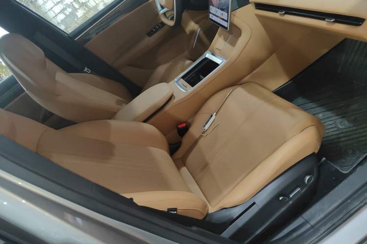 Used Geely Galaxy L7 2025 EM-i 115km Exploration+ Edition
