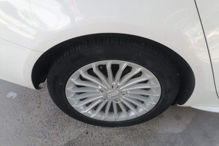 Used Audi A4L 2015 35 TFSI Automatic Comfort Model
