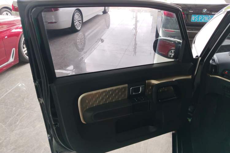 Used Baojun KiWi EV 2021 Artist Model Ternary Lithium