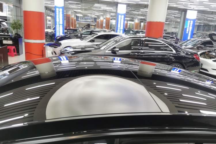 Used Tesla Model 3 2023 Long-Range All-Wheel-Drive Version Roof