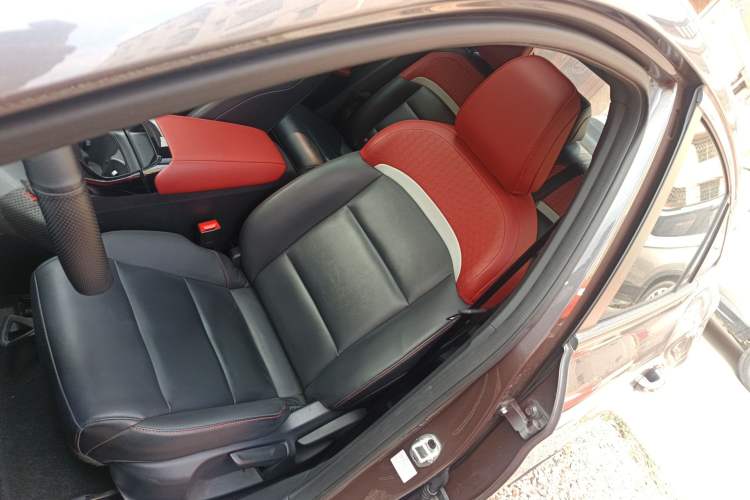 Used MG 5 2021 Revised Version 180 DVVT CVT Youth Luxury Edition Left Front Seat